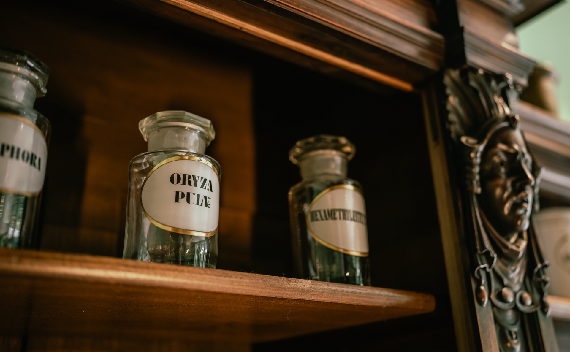 Historische Apothekenflaschen